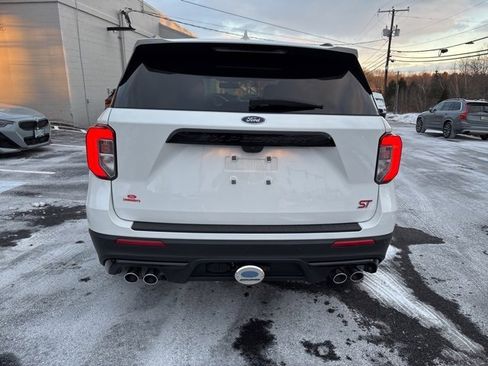 Used 2023 Ford Explorer ST w/ Equipment Group 401A image 4