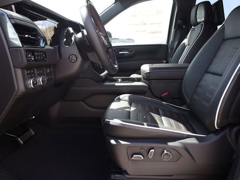 New 2026 GMC Yukon AT4 Ultimate AWD/4WD image 11