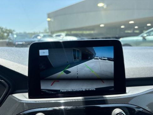 Used 2025 Ford Escape ST-Line FWD image 25