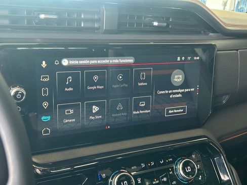 Used 2025 GMC Sierra 1500 AT4 w/ AT4 Premium Package image 15