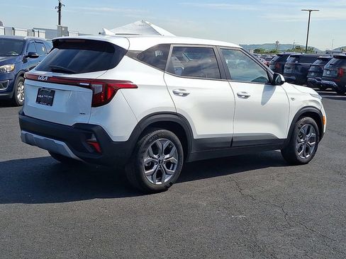Certified 2024 Kia Seltos LX AWD/4WD image 6