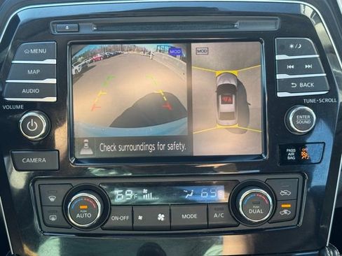 Used 2023 Nissan Maxima Platinum w/ Sport Mat Group FWD image 13