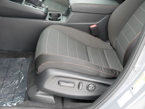 Used 2024 Honda CR-V Sport image 13