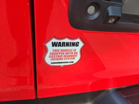 Used 2020 Chevrolet Express 3500 Extended w/ Driver Convenience Package image 11