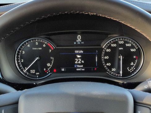 Used 2025 Cadillac XT6 Luxury image 17