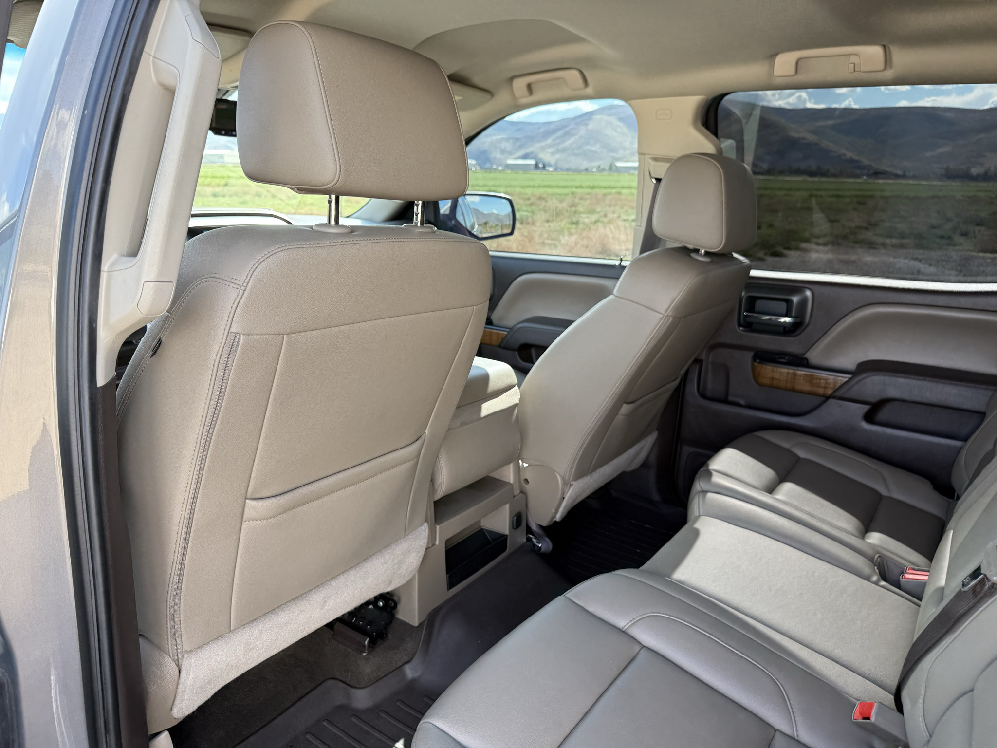 Used 2017 GMC Sierra 1500 SLT w/ SLT Premium Package AWD/4WD image 32