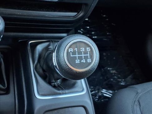 Used 2021 Jeep Wrangler Sport image 21