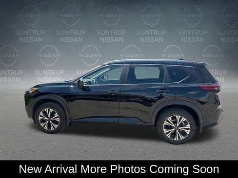 Used 2023 Nissan Rogue SV w/ SV Premium Package AWD/4WD image 3