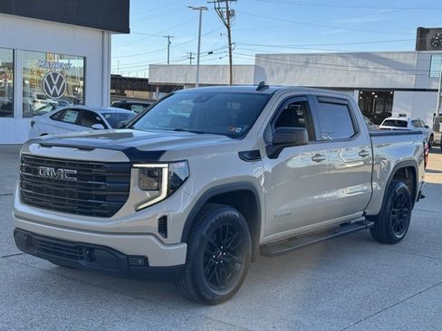 Used 2022 GMC Sierra 1500 Elevation w/ LPO, Elevation Black Package image 1