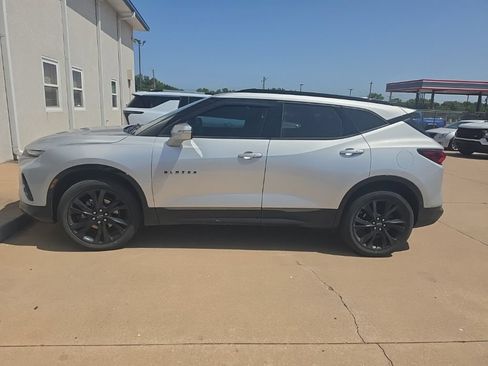 Used 2021 Chevrolet Blazer RS w/ Enhanced Convenience Package FWD image 2