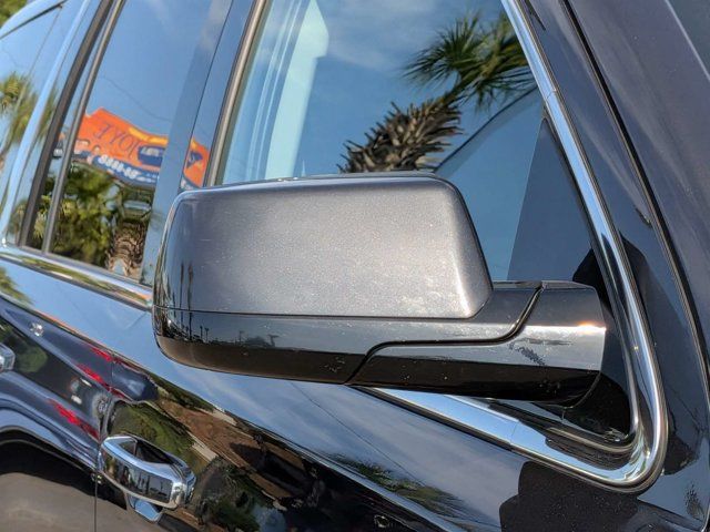 Used 2020 GMC Yukon Denali w/ Denali Ultimate Package AWD/4WD image 12