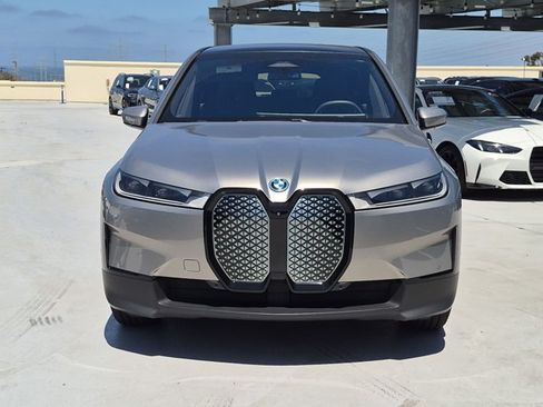 Used 2024 BMW iX xDrive50 w/ Convenience Package AWD/4WD image 2