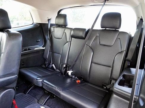 Used 2021 Kia Telluride S FWD image 19