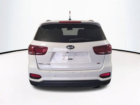 Used 2020 Kia Sorento LX w/ LX I4 Convenience Package FWD image 6