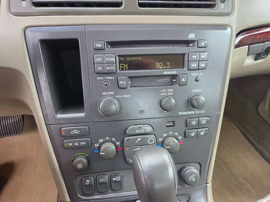 Used 2003 Volvo S60 2.4 FWD image 24