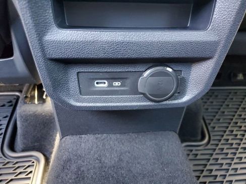 Used 2024 Volkswagen Tiguan SE R-Line image 12