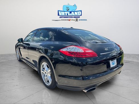 Used 2011 Porsche Panamera 4 AWD/4WD image 32