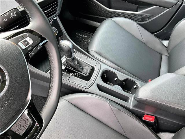 Used 2019 Volkswagen Jetta SEL FWD image 15