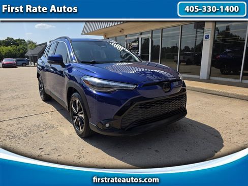 Used 2023 Toyota Corolla Cross AWD Hybrid w/ Convenience Package image 1