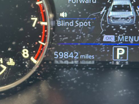 Used 2024 Nissan Altima 2.5 SV FWD image 34