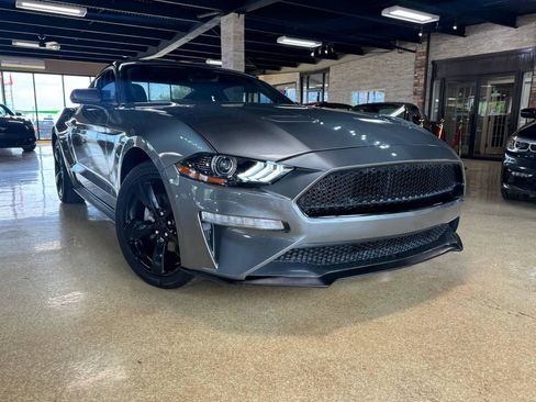 Used 2022 Ford Mustang Coupe w/ Equipment Group 101A RWD image 1