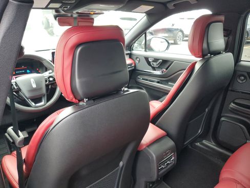 New 2026 Lincoln Corsair Grand Touring image 26