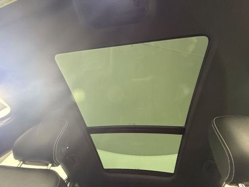 New 2026 Volkswagen Atlas Cross Sport SE image 21