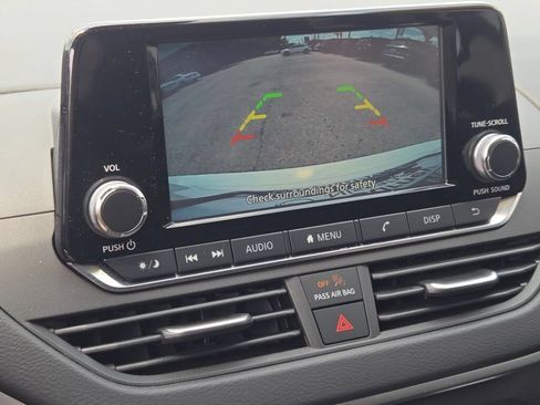 Used 2022 Nissan Altima 2.5 S FWD image 28