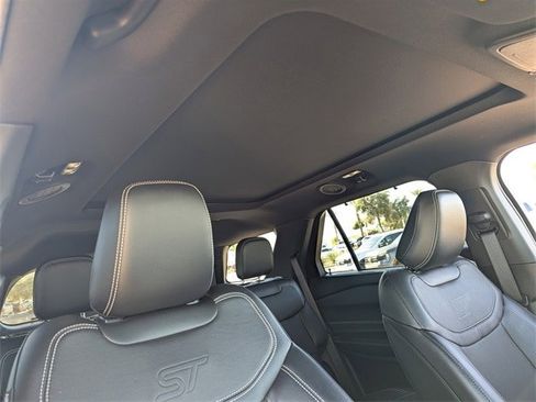 Used 2024 Ford Explorer ST w/ Equipment Group 401A image 11