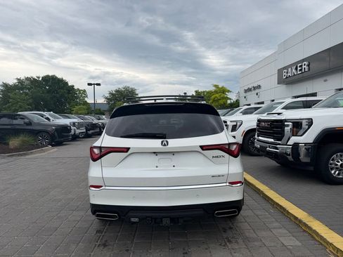 Used 2022 Acura MDX SH-AWD w/ Advance Package image 6
