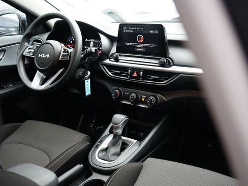 Used 2023 Kia Forte LX image 23