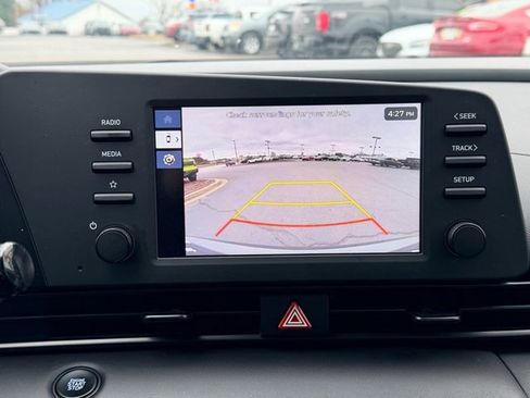 Used 2025 Hyundai Elantra Sport image 26