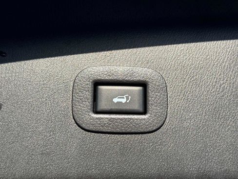 Used 2024 INFINITI QX80 Luxe image 13