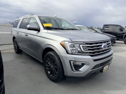 Used 2020 Ford Expedition Max Limited image 2