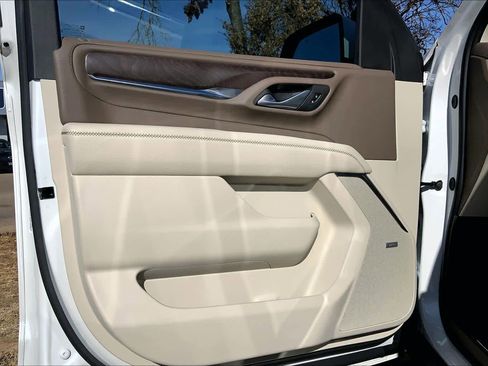Used 2023 GMC Yukon Denali image 21