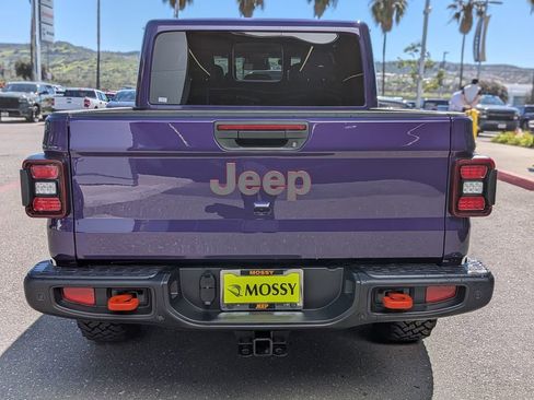 New 2026 Jeep Gladiator Mojave image 4