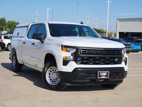 Used 2024 Chevrolet Silverado 1500 W/T w/ Trailering Package AWD/4WD image 2