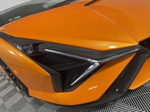 Used 2020 Lamborghini Sian Coupe AWD/4WD image 10