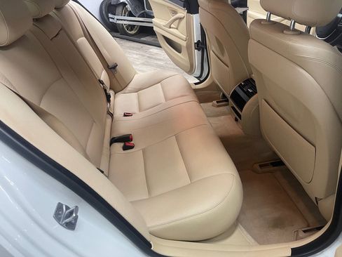 Used 2015 BMW 528i Sedan RWD image 25