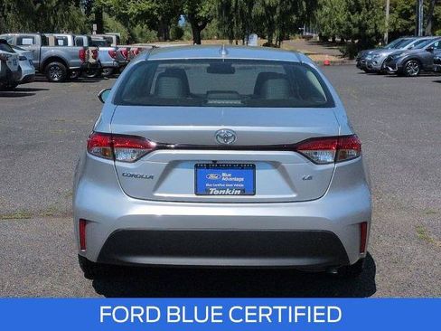 Used 2024 Toyota Corolla LE FWD image 4