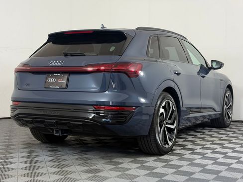 Used 2024 Audi Q8 e-tron Premium Plus w/ Premium Plus Package AWD/4WD image 9