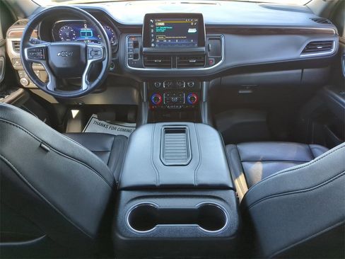 Used 2022 Chevrolet Tahoe Z71 w/ Luxury Package image 13