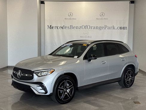 Certified 2025 Mercedes-Benz GLC 300 4MATIC image 1