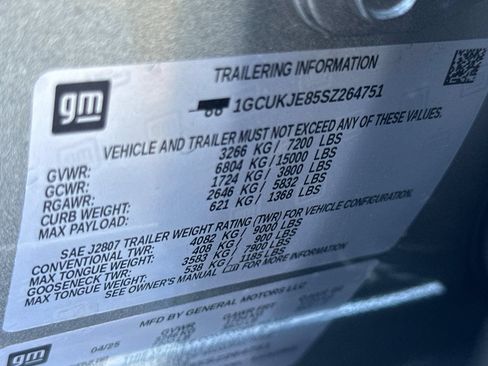Used 2025 Chevrolet Silverado 1500 High Country AWD/4WD image 54
