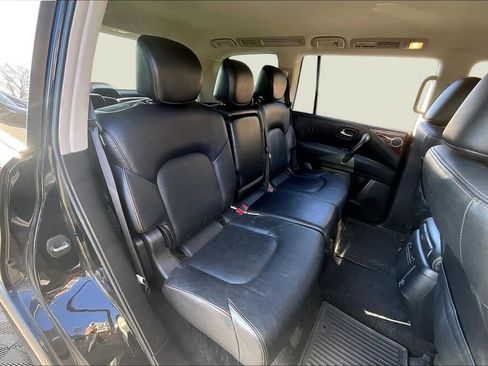 Used 2020 Nissan Armada SL image 17