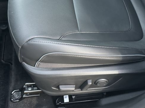 Used 2022 Hyundai Santa Cruz Limited image 35