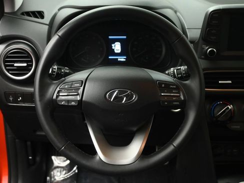 Used 2020 Hyundai Kona SEL Plus FWD image 12