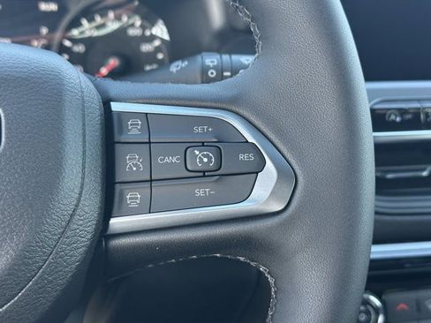 New 2026 Jeep Compass Limited image 23