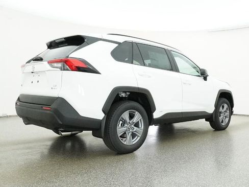 New 2025 Toyota RAV4 LE image 21