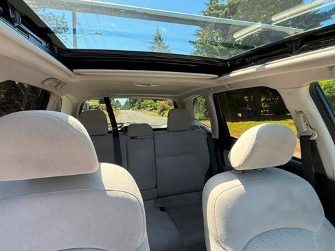 Used 2018 Subaru Forester 2.5i Premium AWD/4WD image 4